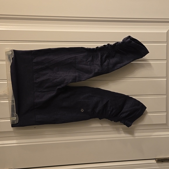 Lululemon go with the flow - Picture 3 of 5